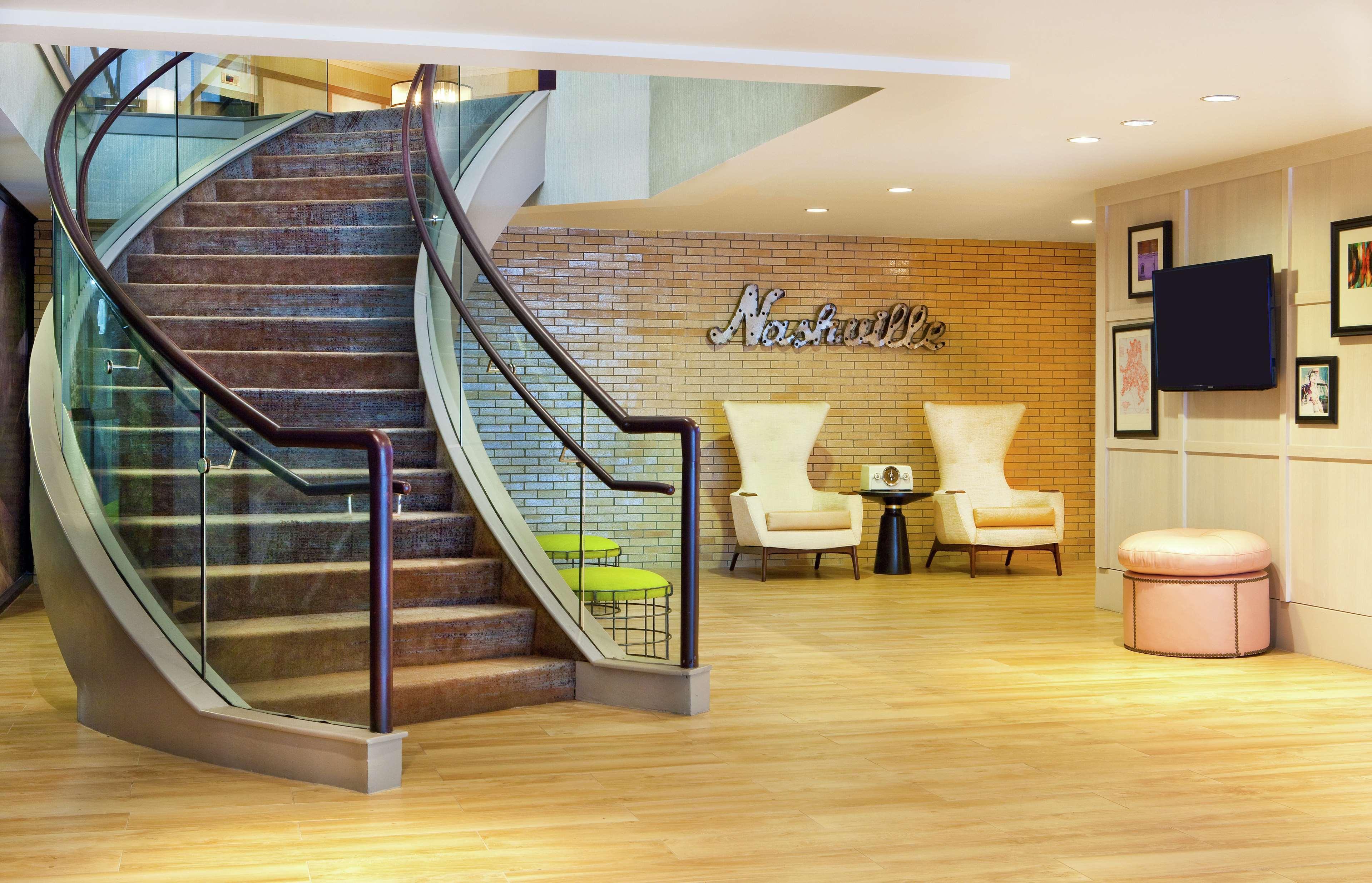 Doubletree By Hilton Hotel Nashville Downtown Exteriör bild