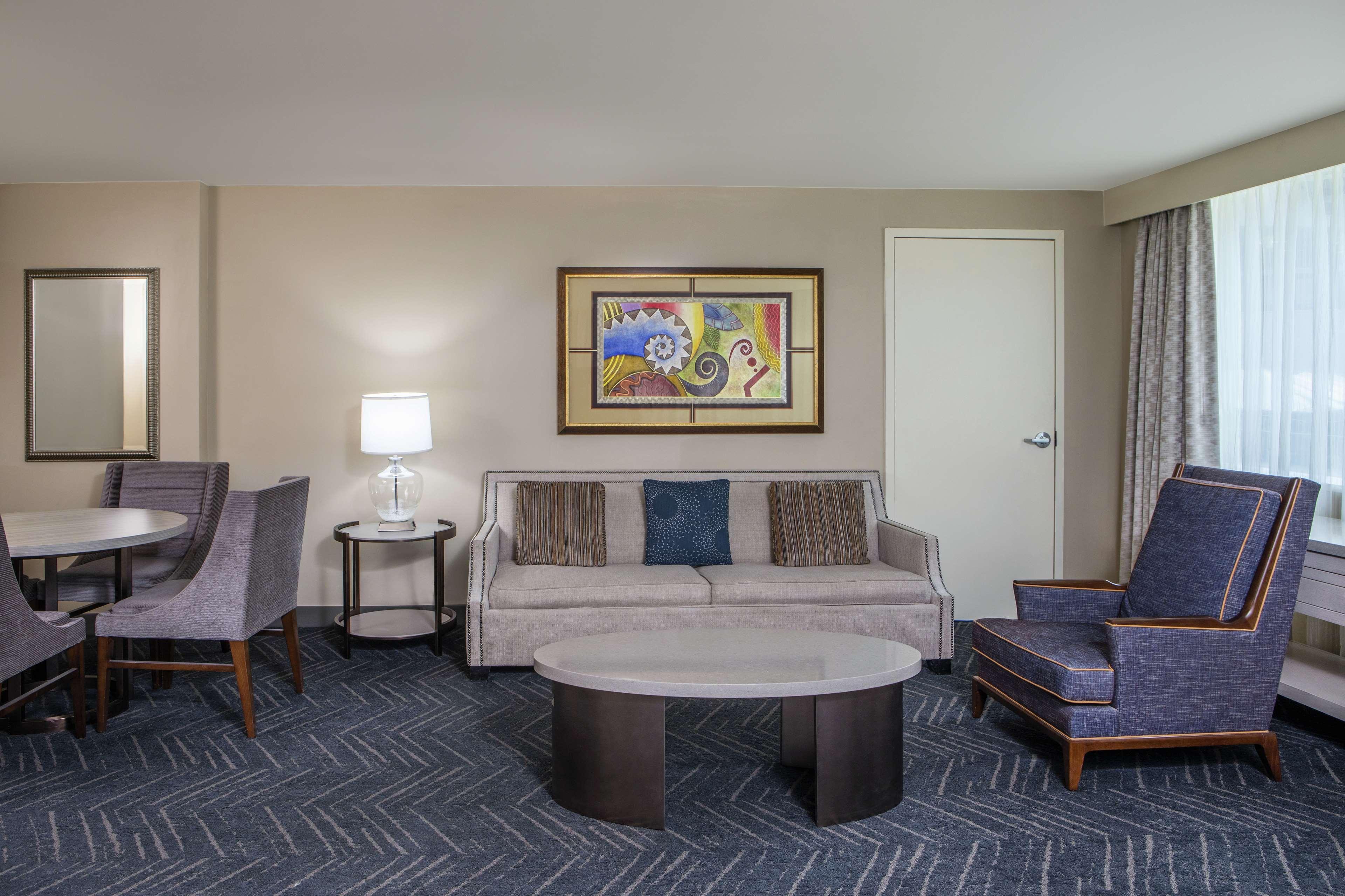 Doubletree By Hilton Hotel Nashville Downtown Exteriör bild