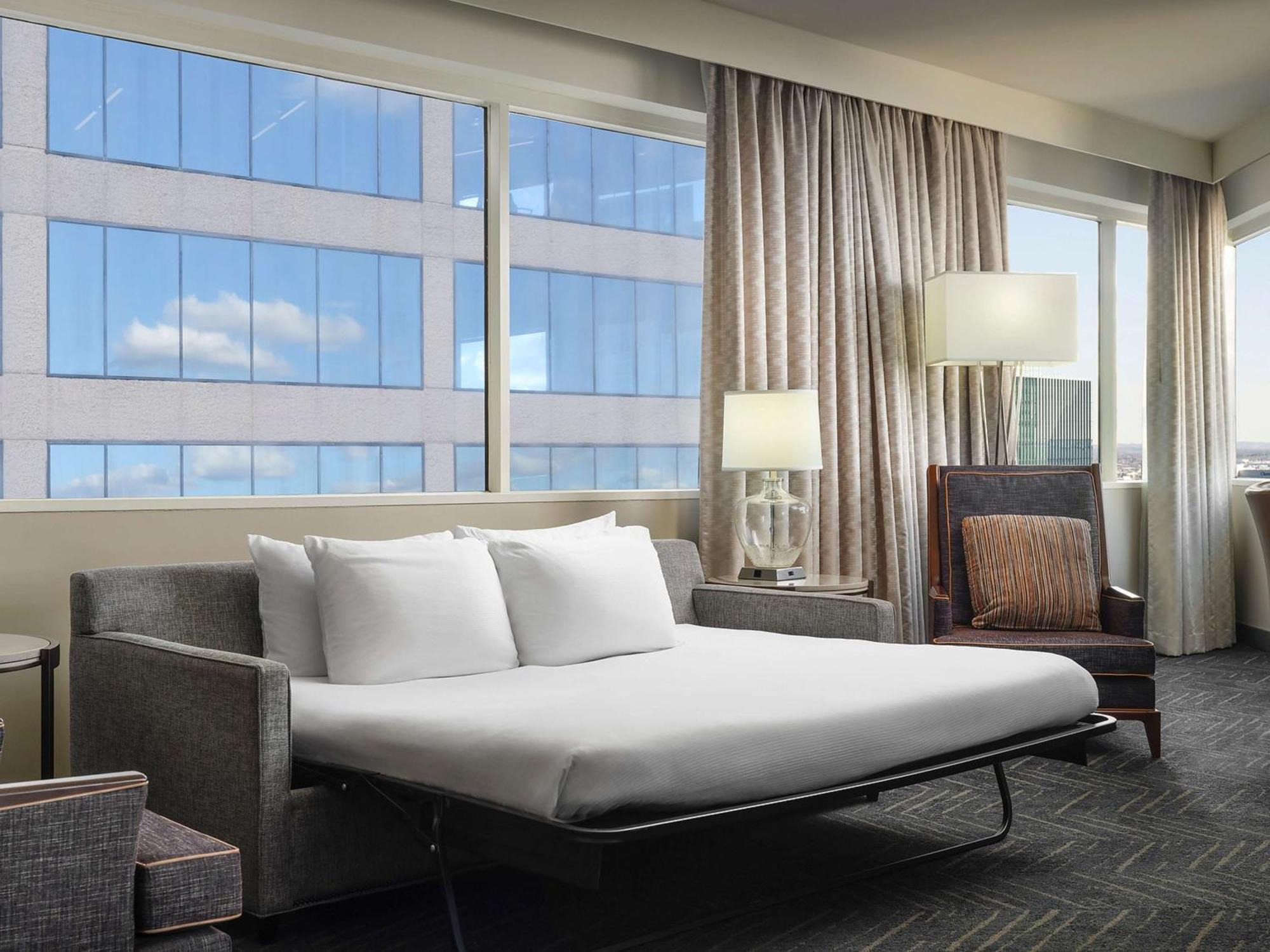 Doubletree By Hilton Hotel Nashville Downtown Exteriör bild