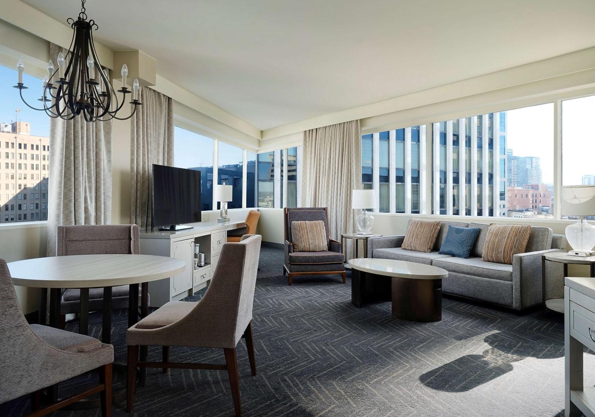 Doubletree By Hilton Hotel Nashville Downtown Exteriör bild